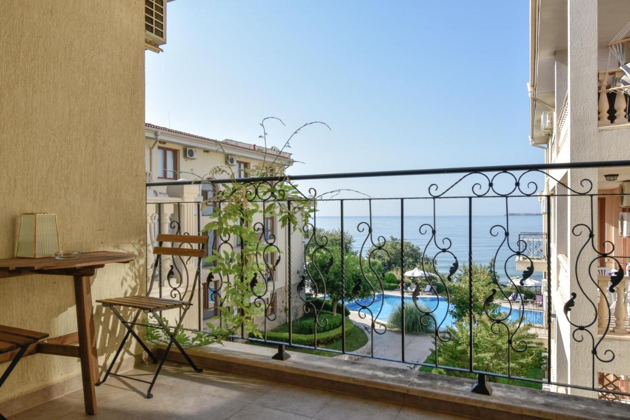 Royal Bay Apartments With Self Check-In Sweti Wlas Exterior foto