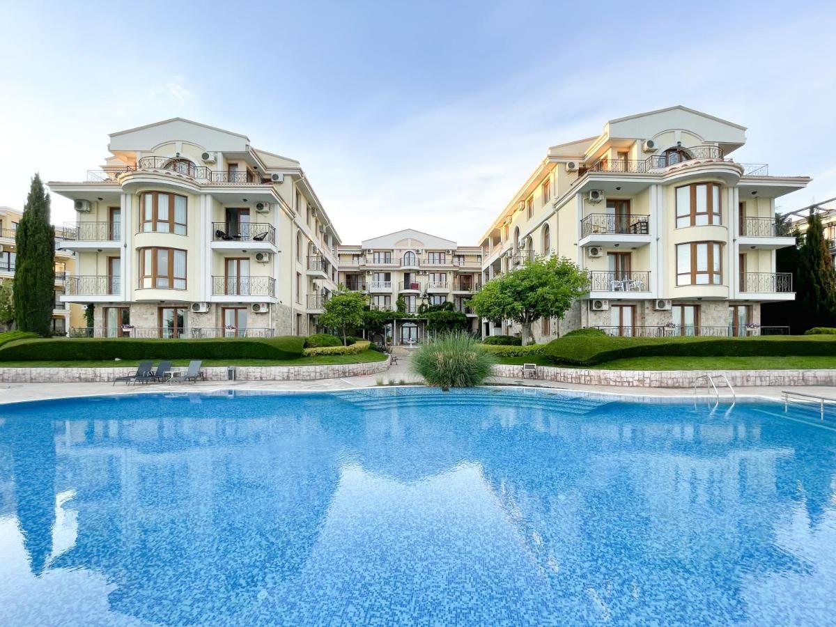 Royal Bay Apartments With Self Check-In Sweti Wlas Exterior foto